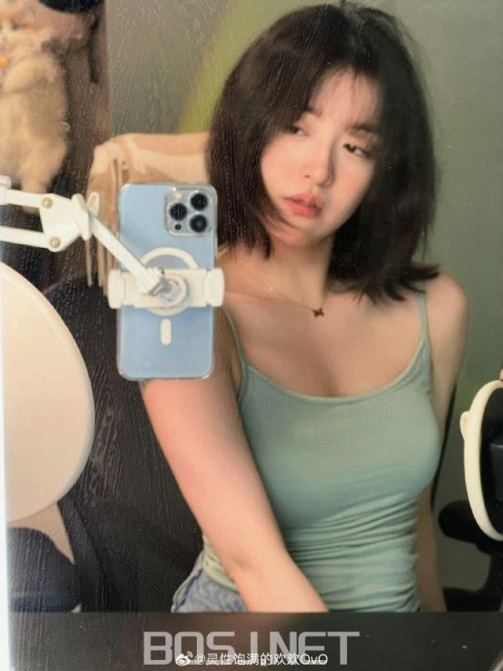 灵性饱满的欢欢